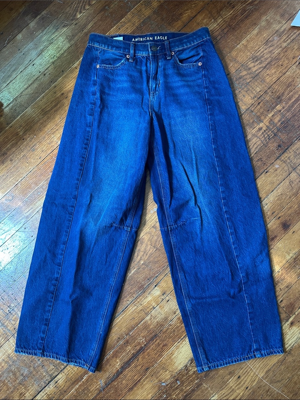 American Eagle Outfitters Dreamy Drape Barrel Denim Jeans